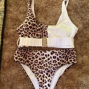 Bikini high waste cheeky